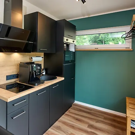 Luxuscontainer Am Nuerburgring #4 Appartement *