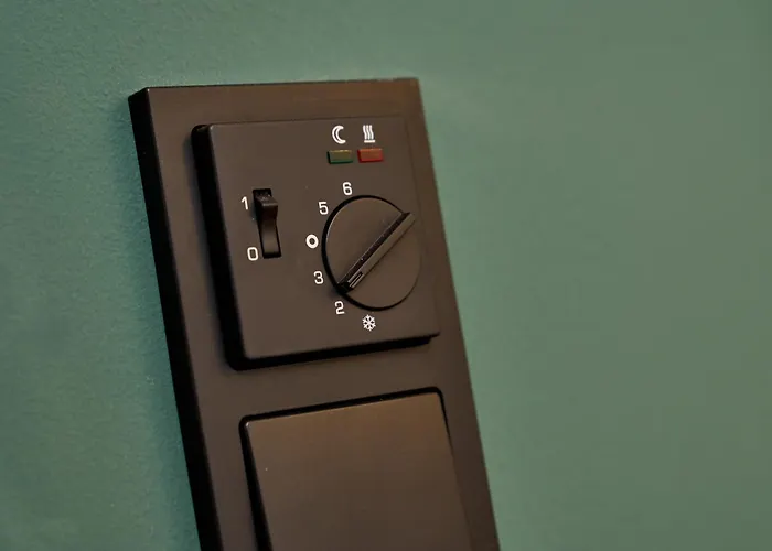 Luxuscontainer Am Nuerburgring #4 Adenau