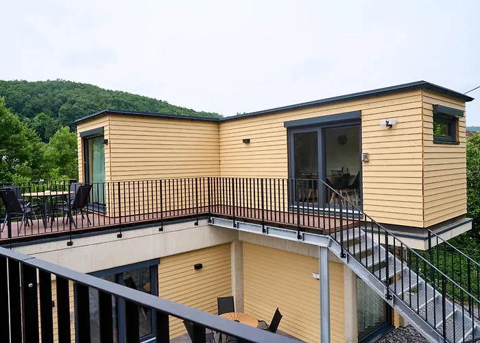 Luxuscontainer Am Nuerburgring #4