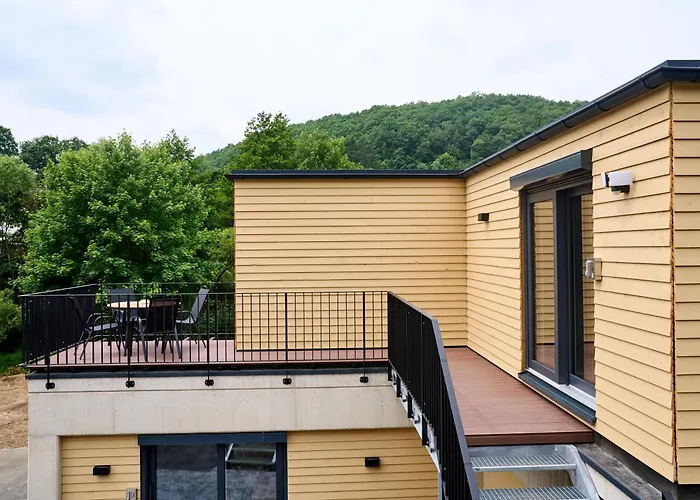 Luxuscontainer Am Nuerburgring #4 Adenau